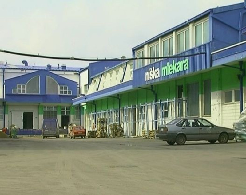 Инвестициони фонд "Мид Европа партнерс" преко "Имлека" купује "Нишку млекару" и ставља шапу на српску млекарску индустрију Инвестициони фонд "Мид Европа партнерс" преко "Имлека" купује "Нишку млекару" и ставља шапу на српску млекарску индустрију