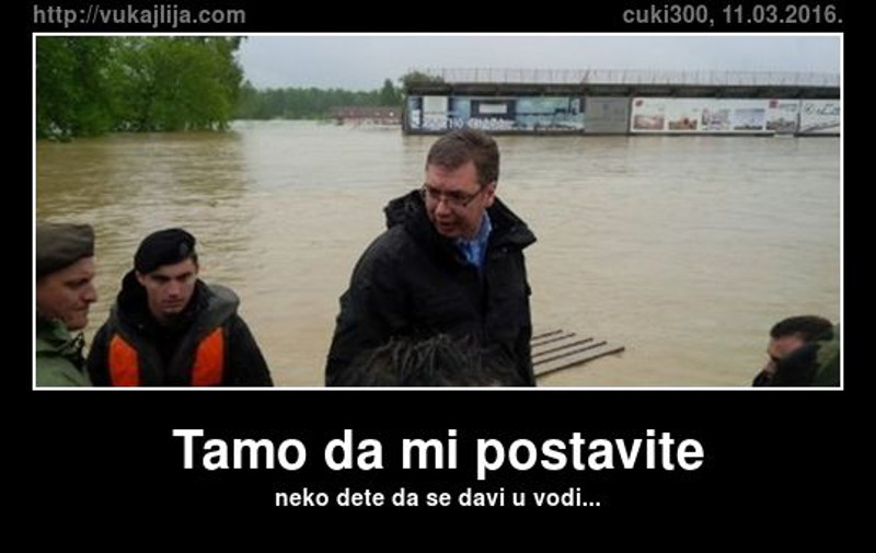 ДСС: Још један Вучићев пропагандни маневар - ако се због ванредне ситуације одлаже кампања, онда треба за толико одложити и изборе ДСС: Још један Вучићев пропагандни маневар - ако се због ванредне ситуације одлаже кампања, онда треба за толико одложити и изборе
