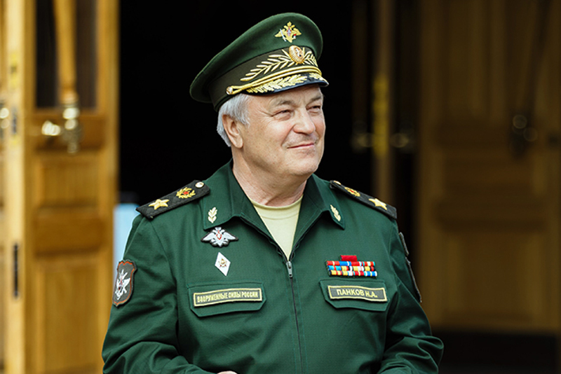 ПАНКОВ: Авио-група у Сирији наставиће са ударима по објектима и положајима терориста ПАНКОВ: Авио-група у Сирији наставиће са ударима по објектима и положајима терориста