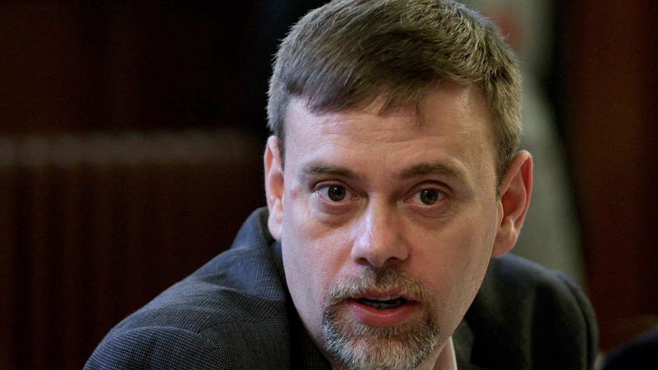Напредњак у успону: Прочитајте како је председнику РИК-а Ђурђевићу Вучић доделио седам државних функција и седам припадајућих плата
