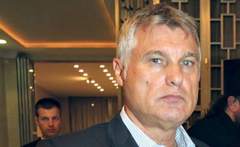 Ти Лазански са Америма слободно можеш да делиш дедовину коју имаш у Словенији, Косово и Метохија није на продају нити за деобу!!! Ти Лазански са Америма слободно можеш да делиш дедовину коју имаш у Словенији, Косово и Метохија није на продају нити за деобу!!!