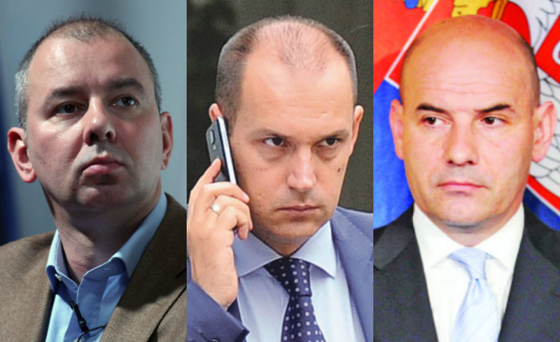 Напредна фармако мафија ставља скупље лекове на листу како би припадници напредног клана пљачкали народ Напредна фармако мафија ставља скупље лекове на листу како би припадници напредног клана пљачкали народ