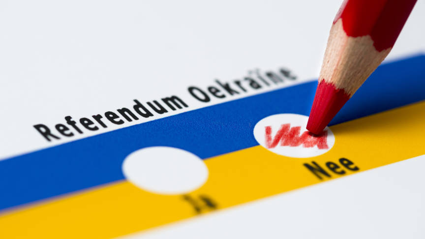 Холанђани на референдуму одбацили споразум ЕУ и Украјине Холанђани на референдуму одбацили споразум ЕУ и Украјине