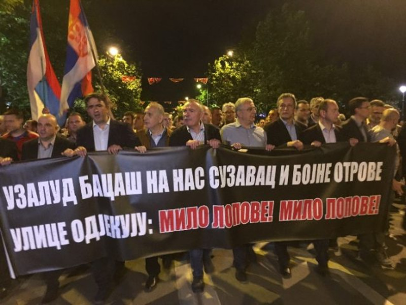 Мафијашки режим Мила Ђукановића је бруталном употребом силе покушао угушити демократске промене Мафијашки режим Мила Ђукановића је бруталном употребом силе покушао угушити демократске промене