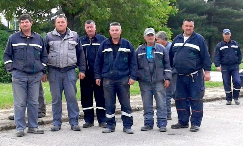 Синдикати у транзицији: Влада жртвовала раднике због „пословног амбијента“ Синдикати у транзицији: Влада жртвовала раднике због „пословног амбијента“