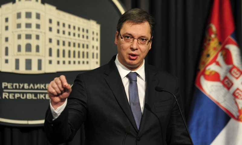 МРШ! Прошле године им поклањаш милионе евра а сад као нешто оштриш к***ц МРШ! Прошле године им поклањаш милионе евра а сад као нешто оштриш к***ц