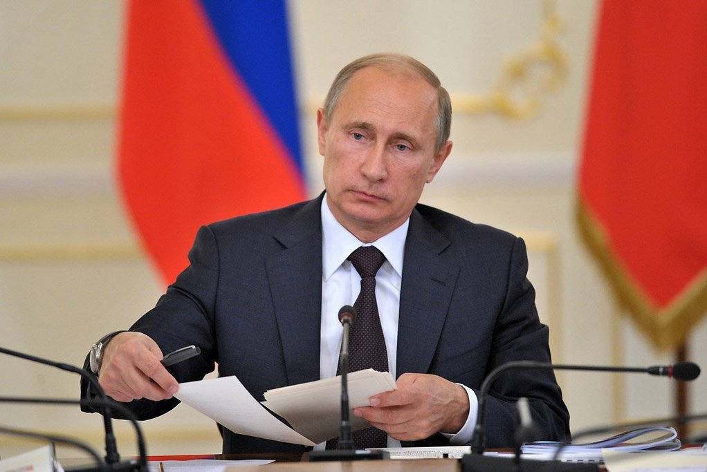 Путин продужио санкције против Запада до краја 2017. године Путин продужио санкције против Запада до краја 2017. године