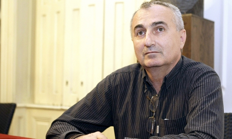 Замајавање нације: Шпијунска афера је медијска фарса Замајавање нације: Шпијунска афера је медијска фарса