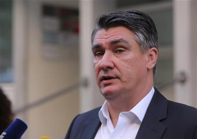 "Газета експрес": Зоран Милановић нуди консултантске услуге Албанији и “Косову“ "Газета експрес": Зоран Милановић нуди консултантске услуге Албанији и “Косову“