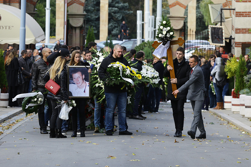 „Када видите ко је све био на сахрани Салета Мутавог…“ „Када видите ко је све био на сахрани Салета Мутавог…“