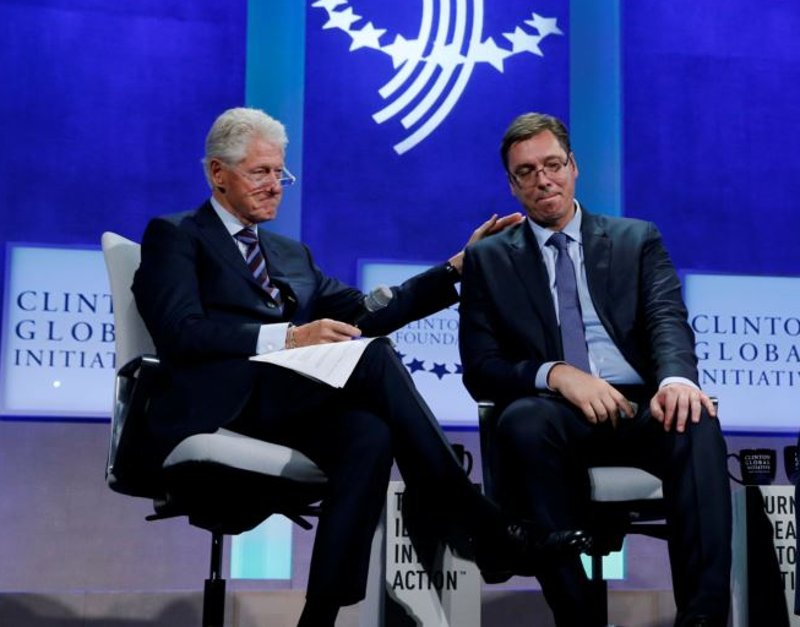 vucic-klinton-finansije.jpg