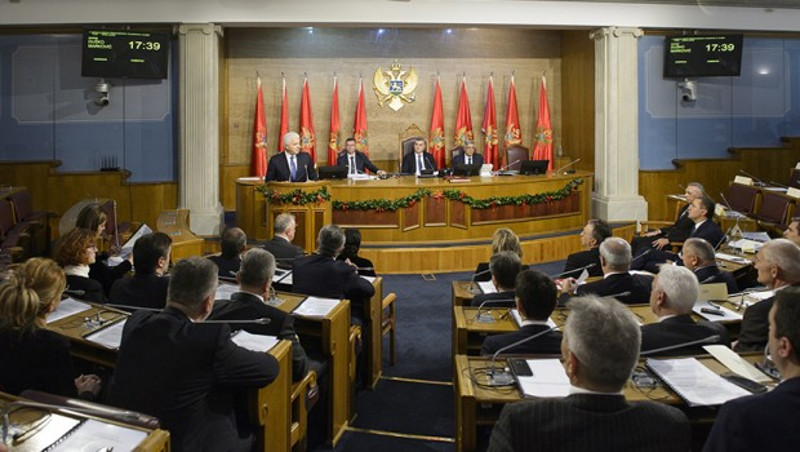 У НОВОЈ ВЛАДИ ЦРНЕ ГОРЕ НЕМА СРБА: Ово су "нове политичке околности" У НОВОЈ ВЛАДИ ЦРНЕ ГОРЕ НЕМА СРБА: Ово су "нове политичке околности"