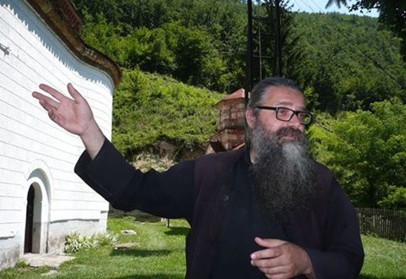 Ко је тај монах Антоније, кога Вучићи зове непријатељем СПЦ? (видео) Ко је тај монах Антоније, кога Вучићи зове непријатељем СПЦ? (видео)