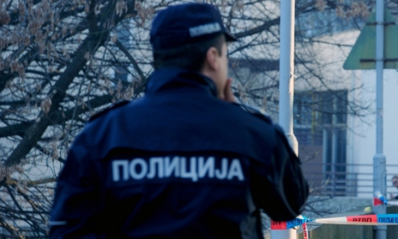 МУП се и буквално РАСПАДА: Полицајци масовно одлазе, бесни што врх полиције ШТИТИ ОРГАНИЗОВАНИ КРИМИНАЛ! МУП се и буквално РАСПАДА: Полицајци масовно одлазе, бесни што врх полиције ШТИТИ ОРГАНИЗОВАНИ КРИМИНАЛ!