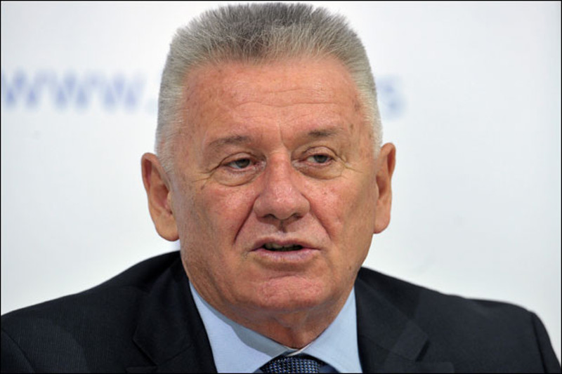 ВЕЛИМИР ИЛИЋ ИНТЕРВЈУ: Немам више шта да причам са Вучићем и ко је бре тај Андреј Вучић? (видео) ВЕЛИМИР ИЛИЋ ИНТЕРВЈУ: Немам више шта да причам са Вучићем и ко је бре тај Андреј Вучић? (видео)