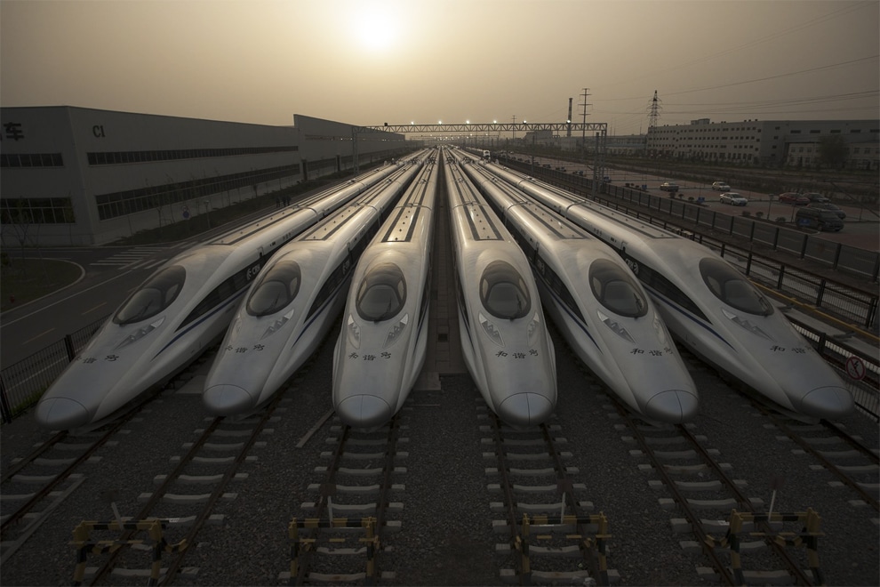 ЕУ после блокаде "Јужног тока" блокира и други за Србију животно важни пројекат брзе пруге Београд-Будимпешта ЕУ после блокаде "Јужног тока" блокира и други за Србију животно важни пројекат брзе пруге Београд-Будимпешта