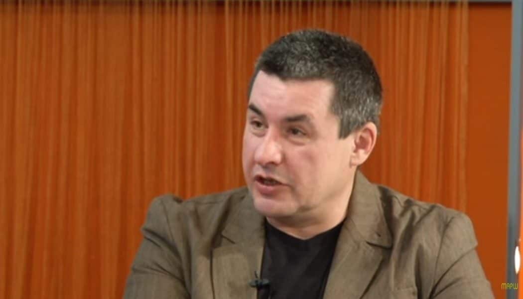 ИНТЕРВЈУ: Предраг Поповић о себи, Вучићу и хаосу који влада у Србији (видео) ИНТЕРВЈУ: Предраг Поповић о себи, Вучићу и хаосу који влада у Србији (видео)
