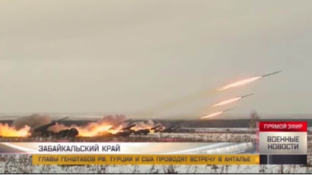 Руси се коначно пробудили из зимског сна, поново почели да вежбају (видео) Руси се коначно пробудили из зимског сна, поново почели да вежбају (видео)