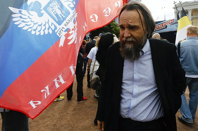 Дугин: Западна Европа преживљава свој залазак, она је на плану интелекта веома слаба Дугин: Западна Европа преживљава свој залазак, она је на плану интелекта веома слаба