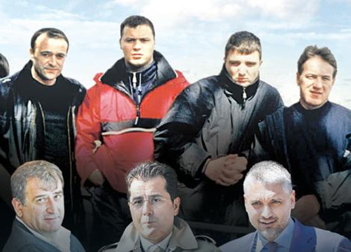 ЕКСКЛУЗИВНO Нови детаљи из тајног извештаја БИА: Чуме, Беба и Чеда ослобађали Шиптара и "земунце" из ЦЗ-а ЕКСКЛУЗИВНO Нови детаљи из тајног извештаја БИА: Чуме, Беба и Чеда ослобађали Шиптара и "земунце" из ЦЗ-а