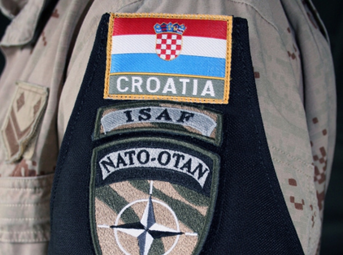 НАТО групише хрватску војску на граници са Србијом: Стиже 2.000 војника у ове градове НАТО групише хрватску војску на граници са Србијом: Стиже 2.000 војника у ове градове