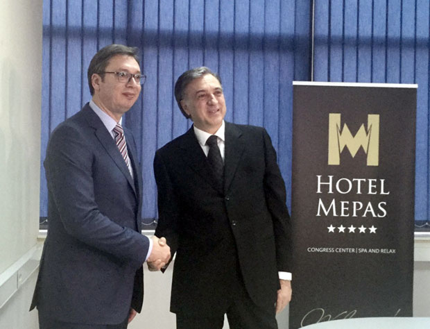 Вучић наставља да изваљује ИДИОТИЗМЕ! "Западни Балкан може бити главна машина развоја ЕУ" Вучић наставља да изваљује ИДИОТИЗМЕ! "Западни Балкан може бити главна машина развоја ЕУ"
