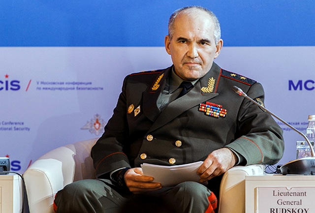 Једина два неуништена складишта бојних отрова у Сирији су под контролом ТЕРОРИСТА (видео) Једина два неуништена складишта бојних отрова у Сирији су под контролом ТЕРОРИСТА (видео)