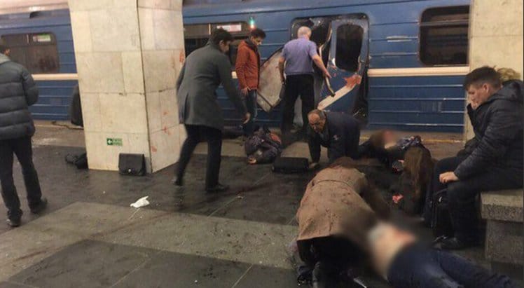 Санкт Петербург: 10 мртвих, више од 50 рањених у експлозији бомби на метро станицама Санкт Петербург: 10 мртвих, више од 50 рањених у експлозији бомби на метро станицама