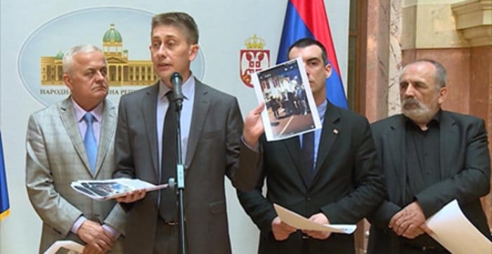 НАПРЕДНИ ФАШИЗАМ НА ДЕЛУ! Прозивке новинара, политичара, деце, дипломата... НАПРЕДНИ ФАШИЗАМ НА ДЕЛУ! Прозивке новинара, политичара, деце, дипломата...