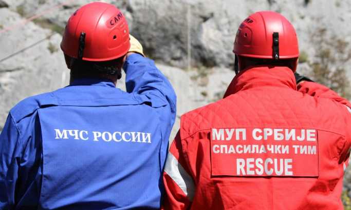 Руси једини чисте Србију од НАТО бомби Руси једини чисте Србију од НАТО бомби