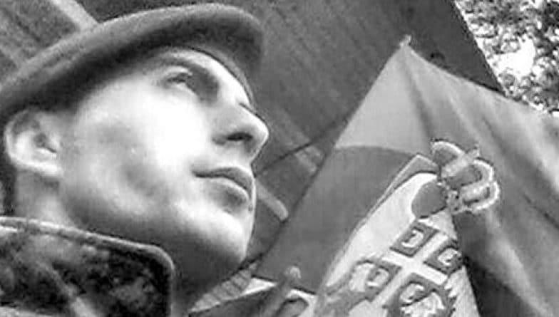 ТУЖНА ЛИ СИ СРБИЈО! Припадник Војне полиције се убио скоком са моста због дугова ТУЖНА ЛИ СИ СРБИЈО! Припадник Војне полиције се убио скоком са моста због дугова