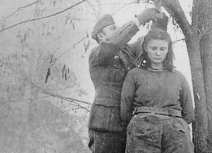Иза ове слике се крије тужна прича младе и храбре Српкиње! Иза ове слике се крије тужна прича младе и храбре Српкиње!