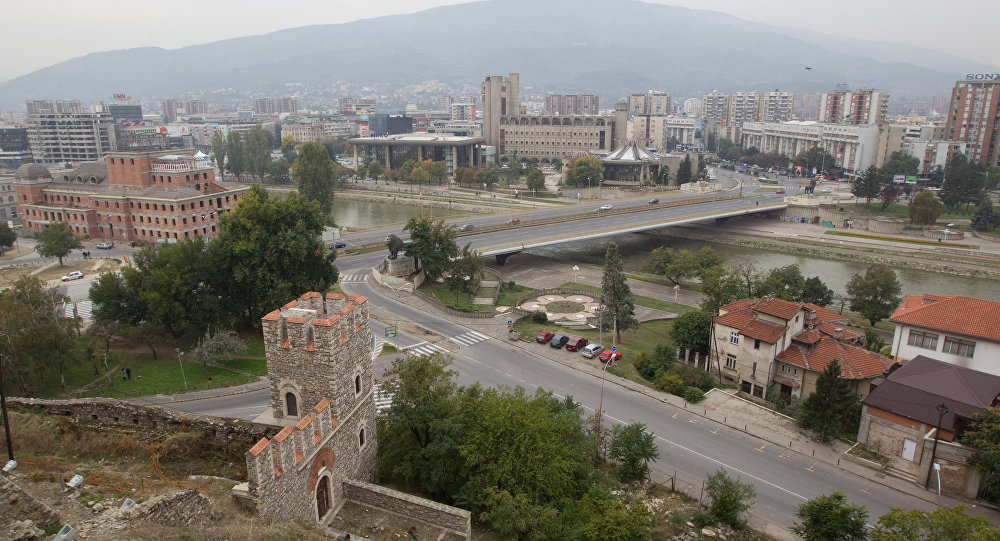 ТРЕСЕ СЕ ОХРИД: Серија земљотреса погодила Македонију ТРЕСЕ СЕ ОХРИД: Серија земљотреса погодила Македонију