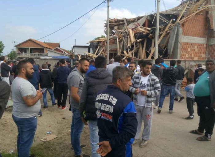 Муслимани у Београду са 13 објеката за молитву Муслимани у Београду са 13 објеката за молитву