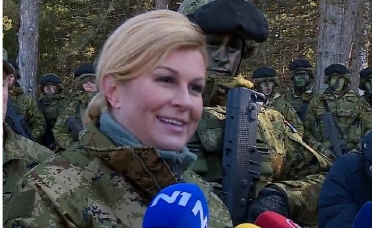 КОЛИНДА: Нећемо вратити куће Србима, за њих нећемо давати ни пензије ни плате! КОЛИНДА: Нећемо вратити куће Србима, за њих нећемо давати ни пензије ни плате!