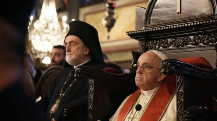 Митрополит пергамски Јован Зизјулас: Рокфелеровим новцем постао промотер разбијања Српске Православне Цркве – и државе (видео) Митрополит пергамски Јован Зизјулас: Рокфелеровим новцем постао промотер разбијања Српске Православне Цркве – и државе (видео)