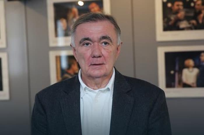 Признајем будалама право на сопствено мишљење али стварно не желим да га чујем Признајем будалама право на сопствено мишљење али стварно не желим да га чујем