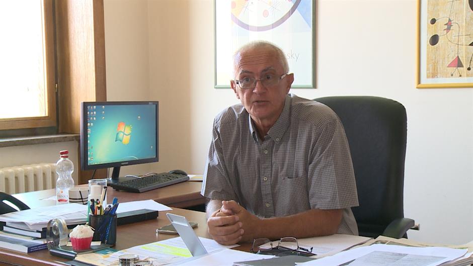 Родољуб Шабић: Измене Закона о БИА у супротности са Уставом Родољуб Шабић: Измене Закона о БИА у супротности са Уставом