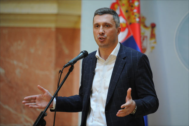 Двери: Декларација о лустрацији Двери: Декларација о лустрацији