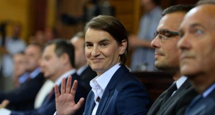 Вучић ослободио содомите плаћања ПДВ а за беби опрему наплаћују сваки динар ПДВ-а Вучић ослободио содомите плаћања ПДВ а за беби опрему наплаћују сваки динар ПДВ-а