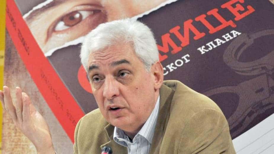 Божидар Прелевић: Ако у Србији цветају руже, зашто давите новинаре и гасите медије? Божидар Прелевић: Ако у Србији цветају руже, зашто давите новинаре и гасите медије?