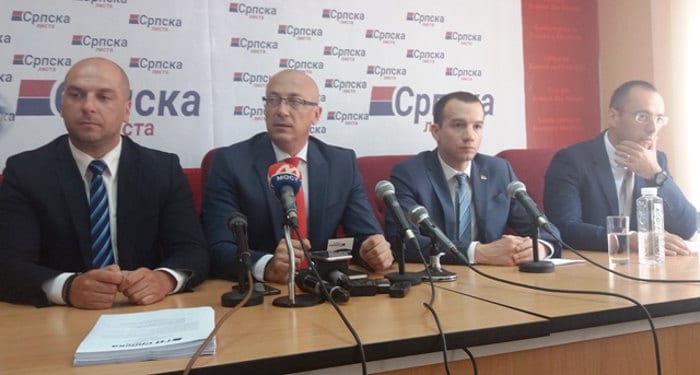 Узели сте паре од шиптара и издали народ и државу ФУКАРО ВЕЛЕИЗДАЈНИЧКА Узели сте паре од шиптара и издали народ и државу ФУКАРО ВЕЛЕИЗДАЈНИЧКА
