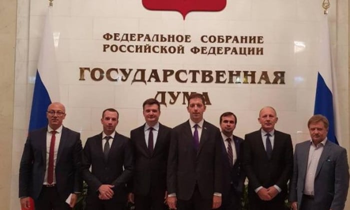 Шиптарски медији: Посланици Српске листе се током ове недеље враћају у Владу Косова Шиптарски медији: Посланици Српске листе се током ове недеље враћају у Владу Косова