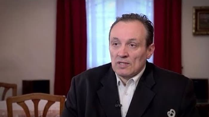 Драгаш: Наши интелектуалци су јајаре, а Јункер симболизује распад ЕУ! (видео) Драгаш: Наши интелектуалци су јајаре, а Јункер симболизује распад ЕУ! (видео)