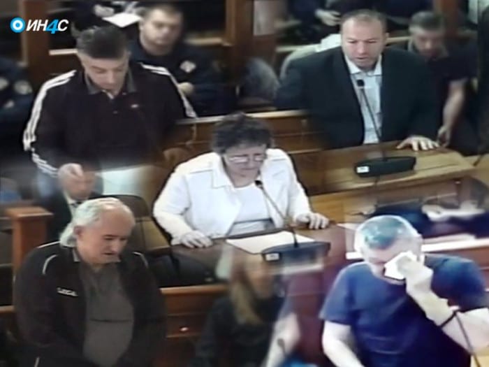 Србијо, твоји држављани умиру невини у црногорским тамницама! Србијо, твоји држављани умиру невини у црногорским тамницама!