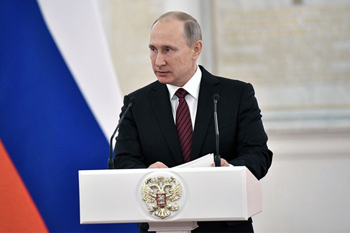 Путин: У Сирији не ратујемо против слабо организованих банди већ против озбиљних снага Путин: У Сирији не ратујемо против слабо организованих банди већ против озбиљних снага