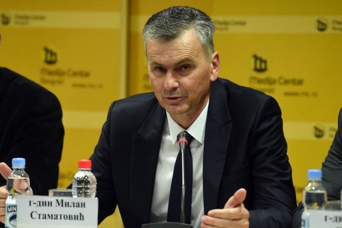 Србија мора одговорити на лаж да је „државни удар“ у Црној Гори припреман на Златибору Србија мора одговорити на лаж да је „државни удар“ у Црној Гори припреман на Златибору