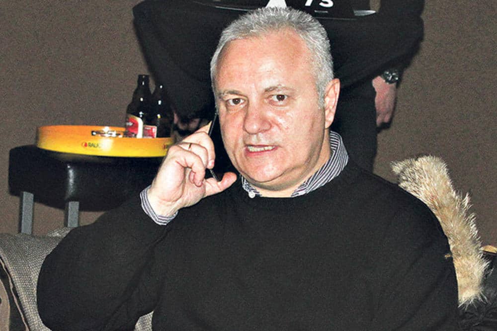 АФЕРА КОМЕРЦИЈАЛНА ТРЕСЕ СРБИЈУ: Динкићев директор банке узео мито од 700.000 евра? АФЕРА КОМЕРЦИЈАЛНА ТРЕСЕ СРБИЈУ: Динкићев директор банке узео мито од 700.000 евра?