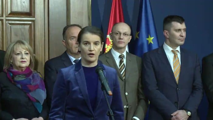 Нисте ви само непријатељ медија, ви сте непријатељ читаве Србије! Нисте ви само непријатељ медија, ви сте непријатељ читаве Србије!