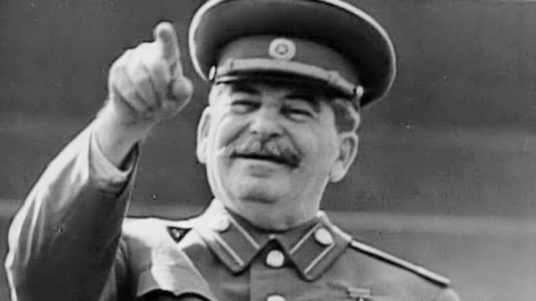 Стаљин је затекао Русију с ралом, а оставио је са атомском бомбом Стаљин је затекао Русију с ралом, а оставио је са атомском бомбом